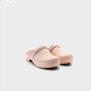 Sandgrens Nubuck Clogs- New